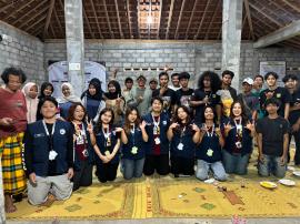 PERTEMUAN KARANGTARUNA PADUKUHAN NGEPUNG DI BALAI PADUKUHAN